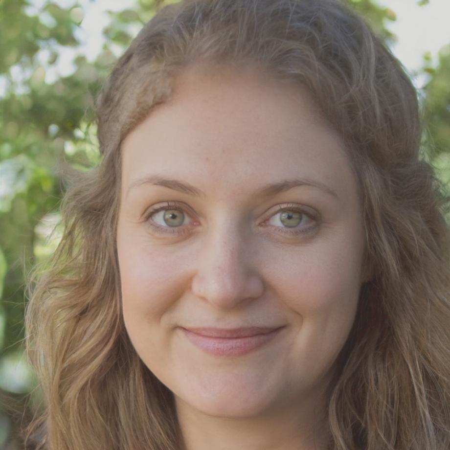 Automation specialist instructor with expertise in CI/CD pipeline development